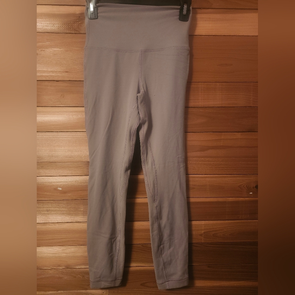 Lululemon Women's Beige High-Waisted Leggings Size 4